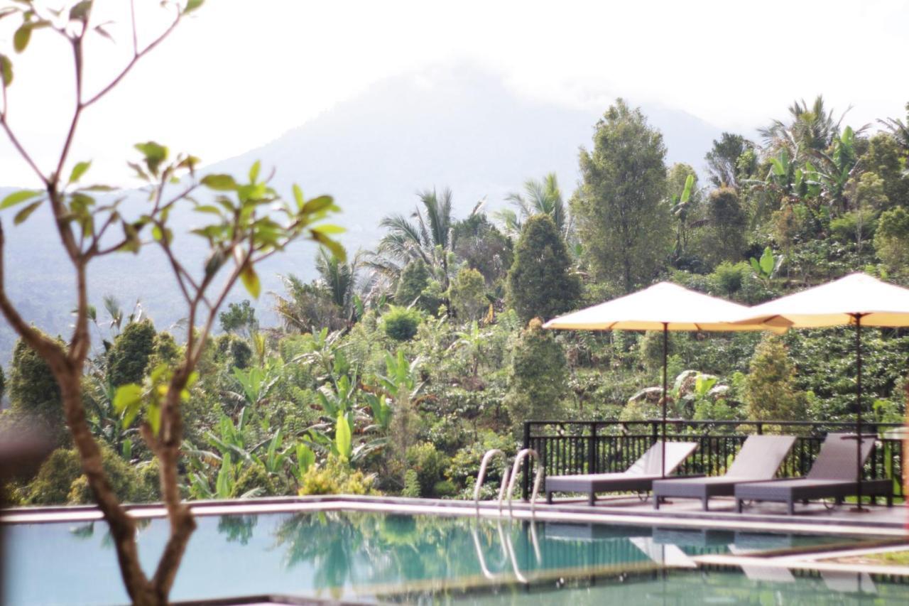 Atres Sari Resort Munduk  Exterior photo