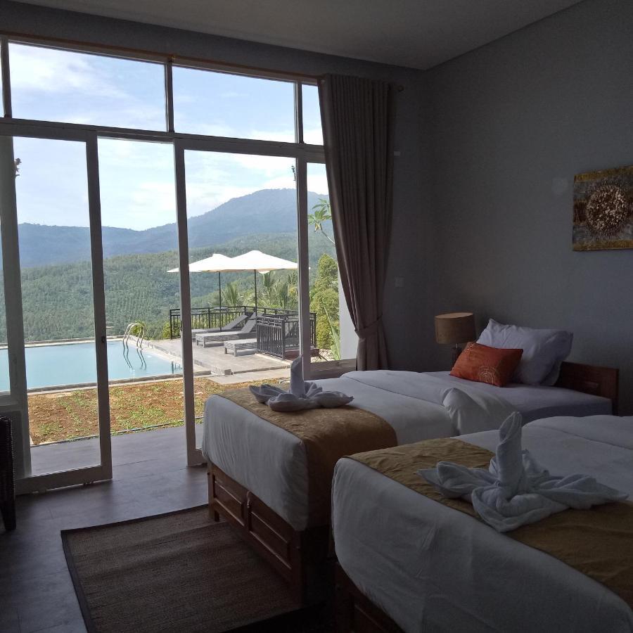 Atres Sari Resort Munduk  Exterior photo